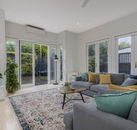 Luxe in Elwood - eAccommodation
