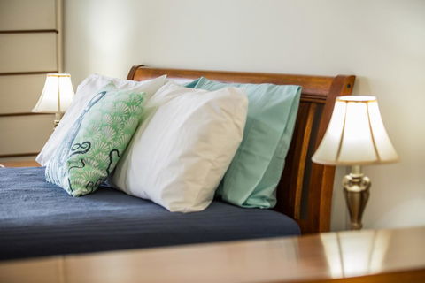 Luxury Beach Unit - eAccommodation 3