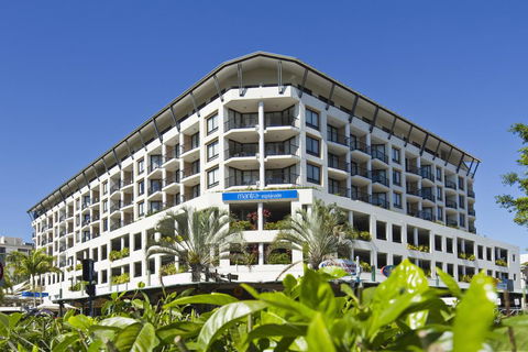 Mantra Esplanade - eAccommodation 1