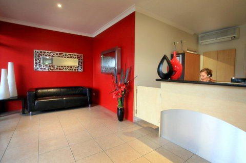 Mayfair Motel - eAccommodation 2