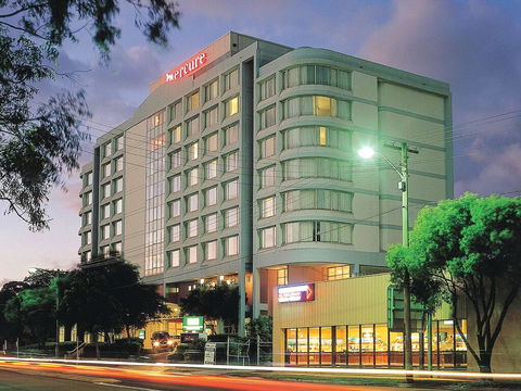 Mercure Sydney Parramatta - eAccommodation 0