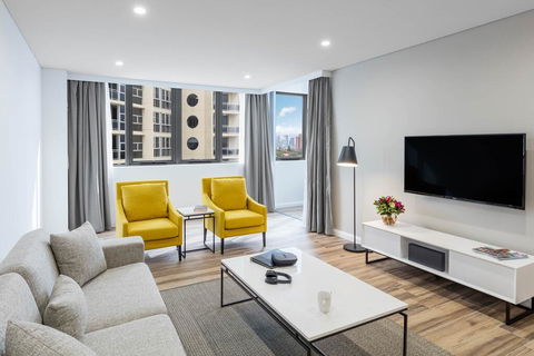 Meriton Suites Bondi Junction - eAccommodation 2