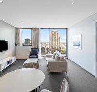 Meriton Suites Campbell Street - eAccommodation