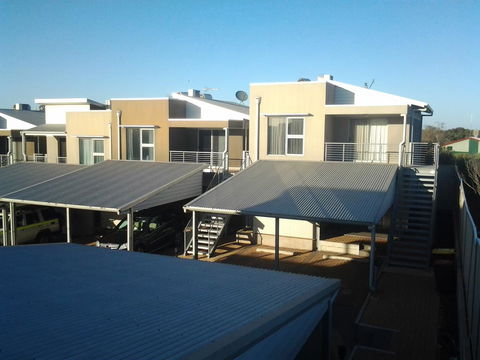 Millenium Apartments - eAccommodation 0