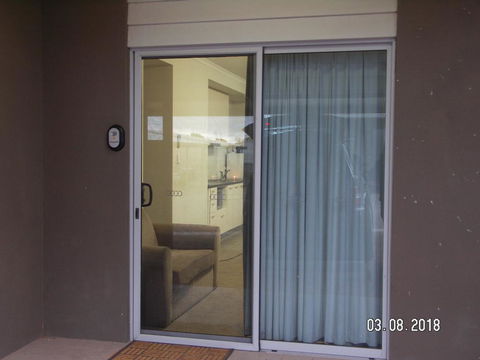Millenium Apartments - eAccommodation 2