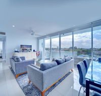 Modern Contemporary Southport Apartment - eAccommodation