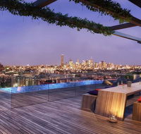 Modern carefree living style APT in ToowongView - eAccommodation