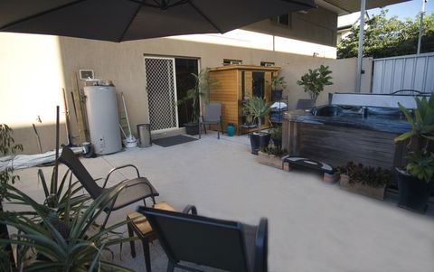 Mount Gravatt Guesthouse - eAccommodation 1