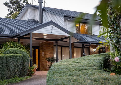 Mountain Sanctuary B&B - eAccommodation 2