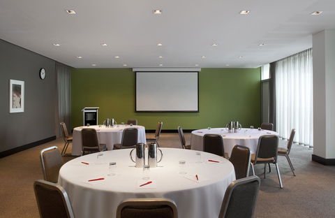 Adina Apartment Hotel Perth - eAccommodation 10