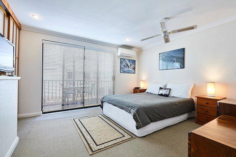 Fremantle Townhouse U/5 - eAccommodation 8