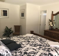 Blue Lake Family Retreat - eAccommodation