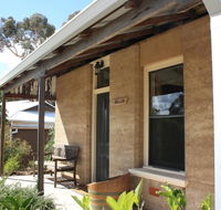 Hotham Ridge Winery and Cottages - eAccommodation