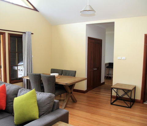 Riverglen Chalets - eAccommodation 16