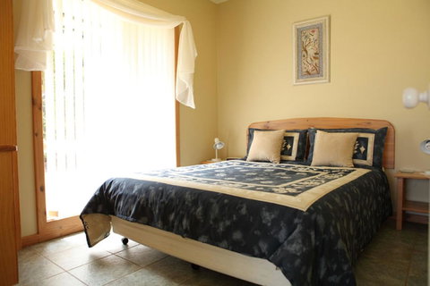 Riverside Retreat Chalets, Walpole - eAccommodation 7