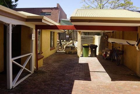 Suffolk House - eAccommodation 4