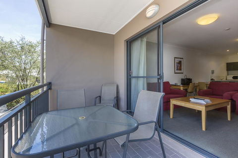 Leeuwin Apartments - eAccommodation 1