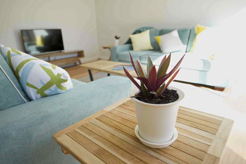 Sunny Blinco Street House - eAccommodation 7