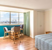 Studio 208 with ocean views - eAccommodation