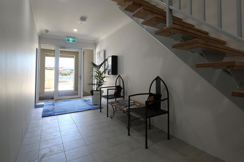 Studio Style Mindarie Marina - eAccommodation 13