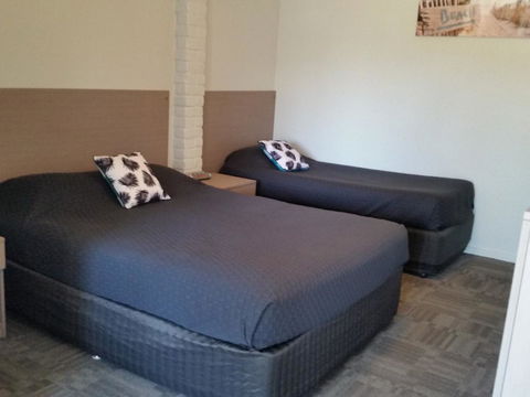 Mandurah Foreshore Motel - eAccommodation 7