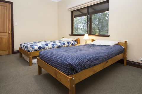 A Hidden Bush Delight - eAccommodation 22