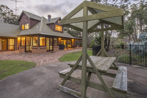 A Hidden Bush Delight - eAccommodation 5