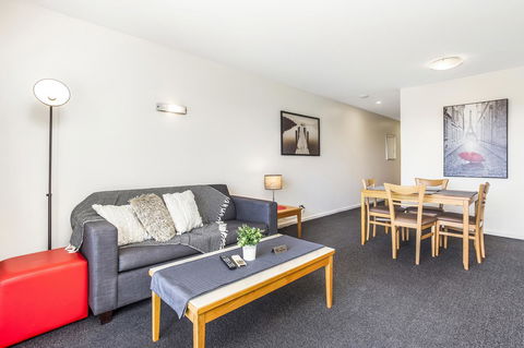 508 Stupendous Sunsets & Views Pool Gym Parking - eAccommodation 4