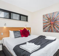 508 Stupendous sunsets  views pool gym parking - eAccommodation