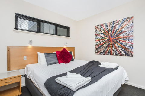 508 Stupendous Sunsets & Views Pool Gym Parking - eAccommodation 0