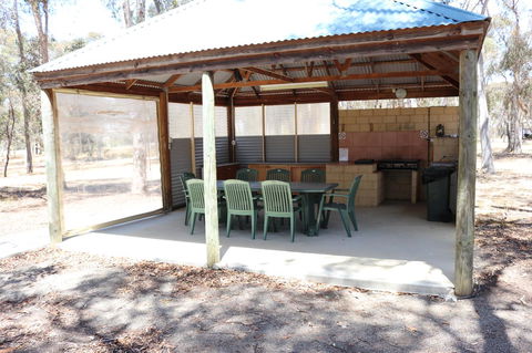 Kendenup Cottages And Lodge - eAccommodation 31