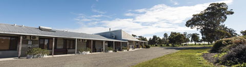 Kendenup Cottages And Lodge - eAccommodation 43
