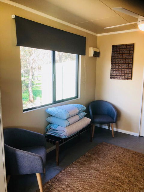 Kendenup Cottages And Lodge - eAccommodation 7