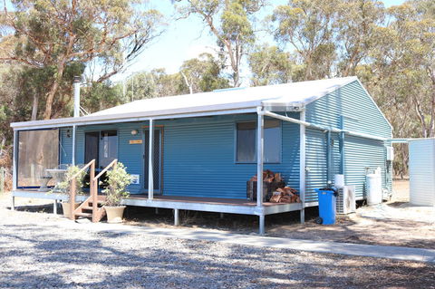 Kendenup Cottages And Lodge - eAccommodation 26