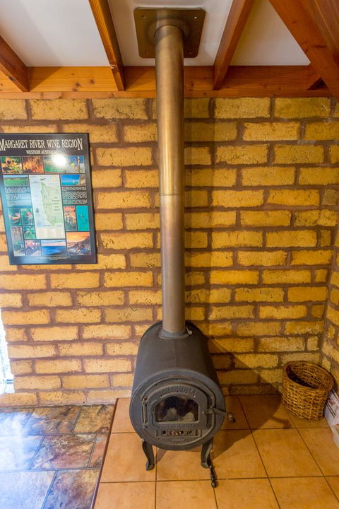 Yelverton Brook Conservation Sanctuary - eAccommodation 15