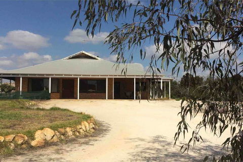 Ocean View Homestead - eAccommodation 8