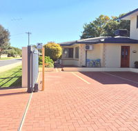 The Royal Dolphin Bed  Breakfast Safety Bay - eAccommodation