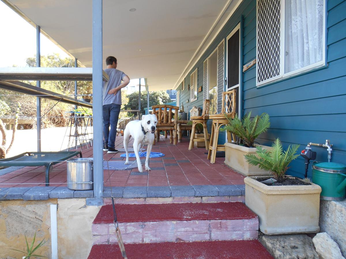 Guilderton WA eAccommodation