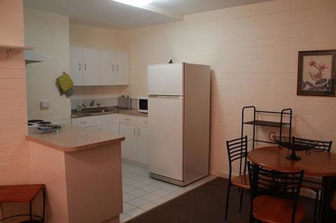 Mt Pleasant Apartment - eAccommodation 3