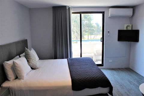 Atrium Hotel Mandurah - eAccommodation 7