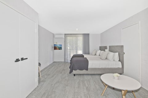 Atrium Hotel Mandurah - eAccommodation 23