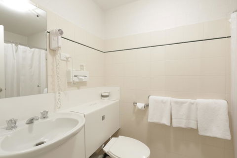 Atrium Hotel Mandurah - eAccommodation 37