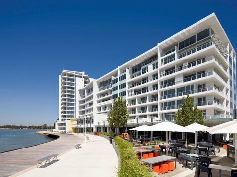 The Sebel Mandurah - eAccommodation 38
