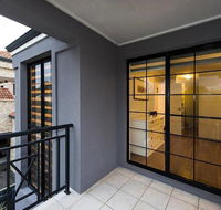 Highgate Modern Home 4 mins to Perth City - eAccommodation