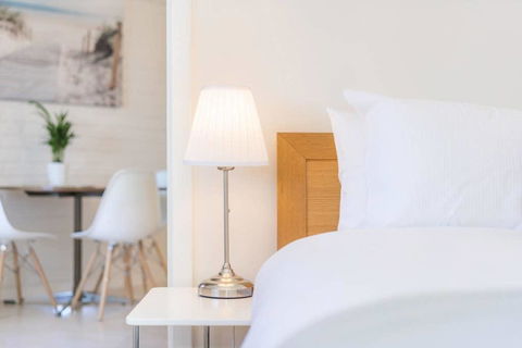 Light Bright, Quality River Views! Free Parking - eAccommodation 35