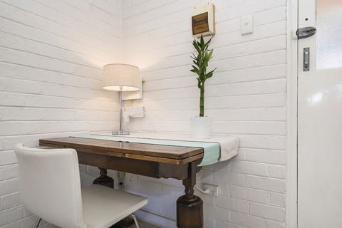 Light Bright, Quality River Views! Free Parking - eAccommodation 12