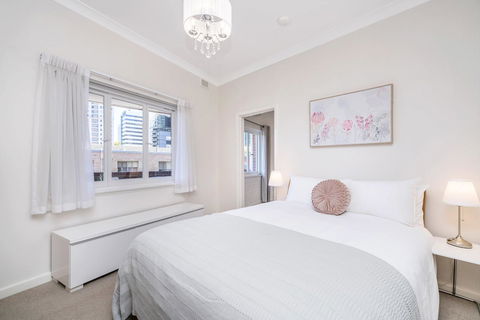 Light Bright, Quality River Views! Free Parking - eAccommodation 14