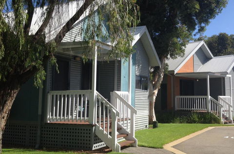 Mandurah Ocean Marina Chalets - eAccommodation 0