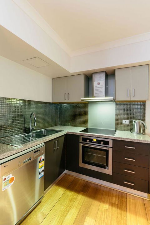 Wray Callan Apartments - eAccommodation 0