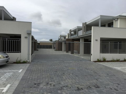 Apartment In Queens Park - eAccommodation 5